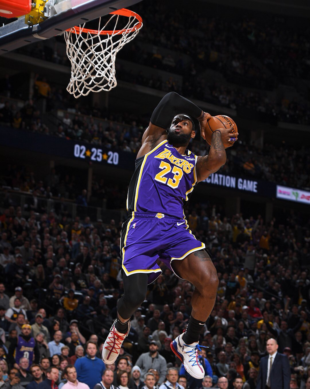 动摇了许多 动摇了许多