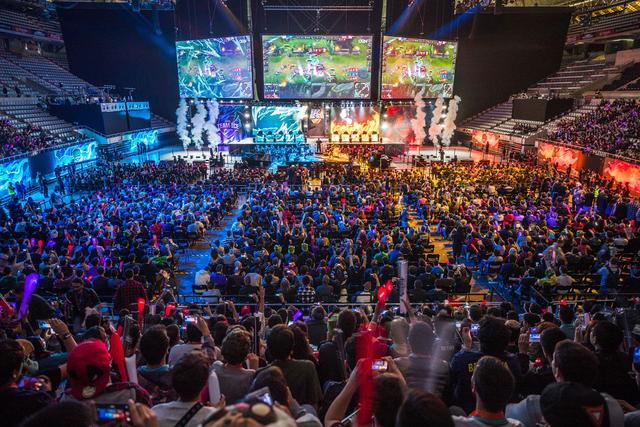 短视频与群